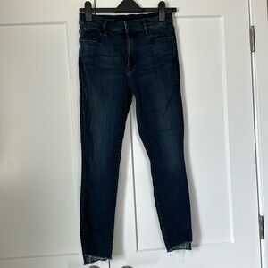 Mother Stunner Zip Ankle Step Fray. Size 29.